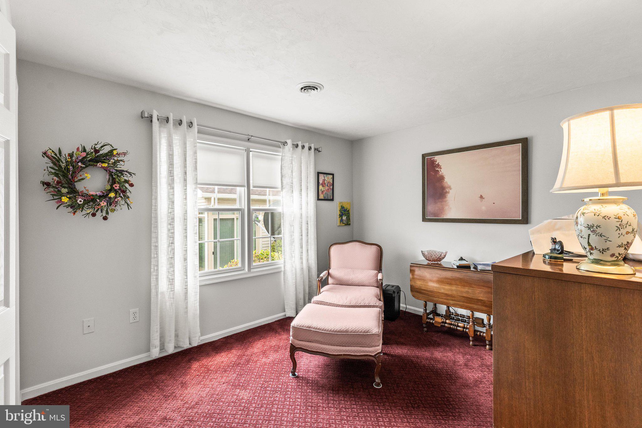 NORTH POINTE - Residential