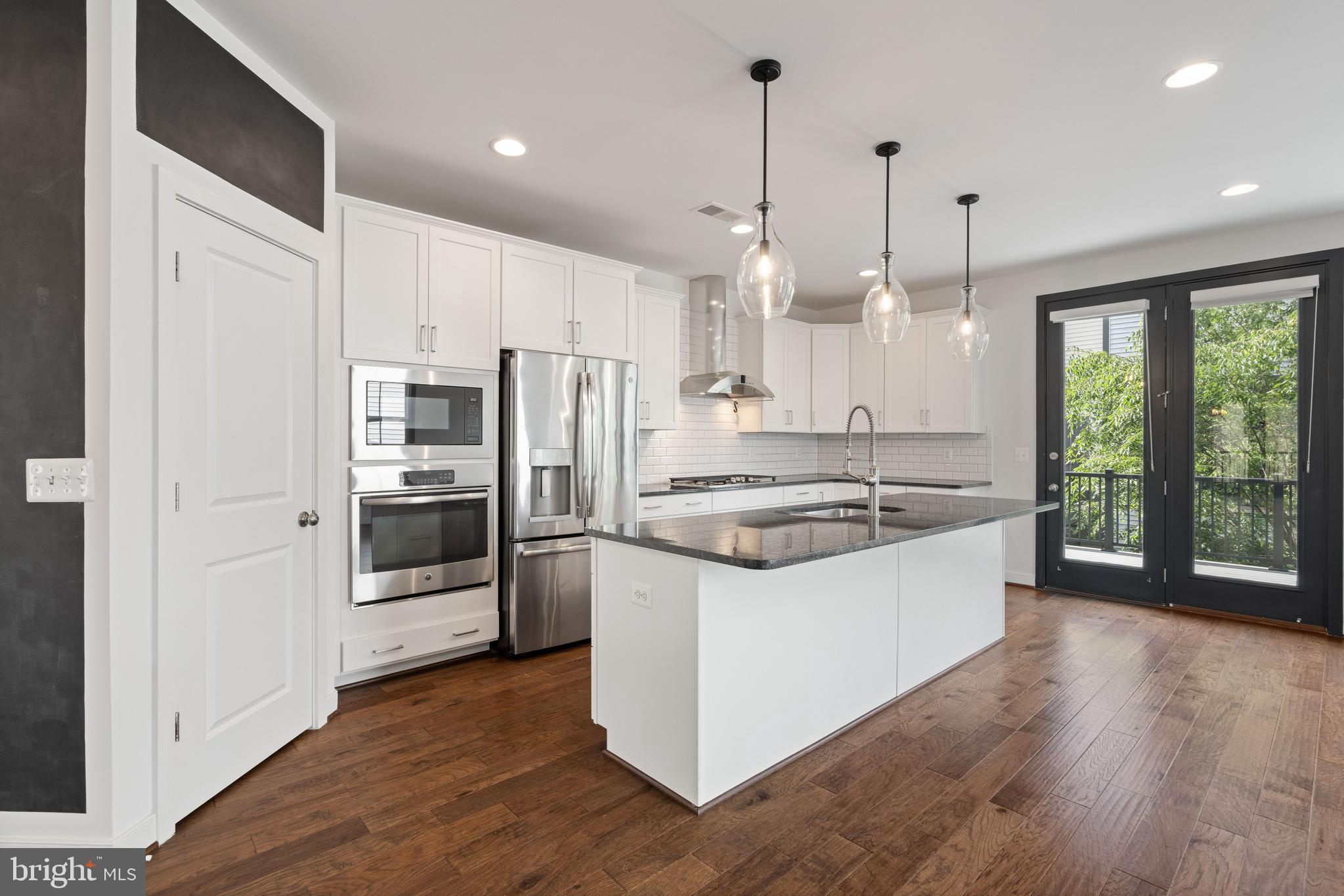 BRAMBLETON - Residential