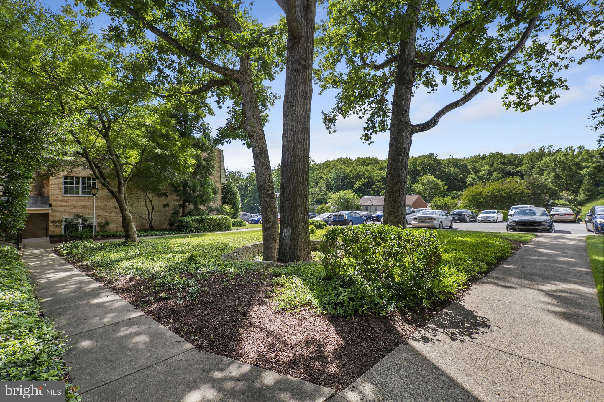 PLYMOUTH GARDENS - Residential