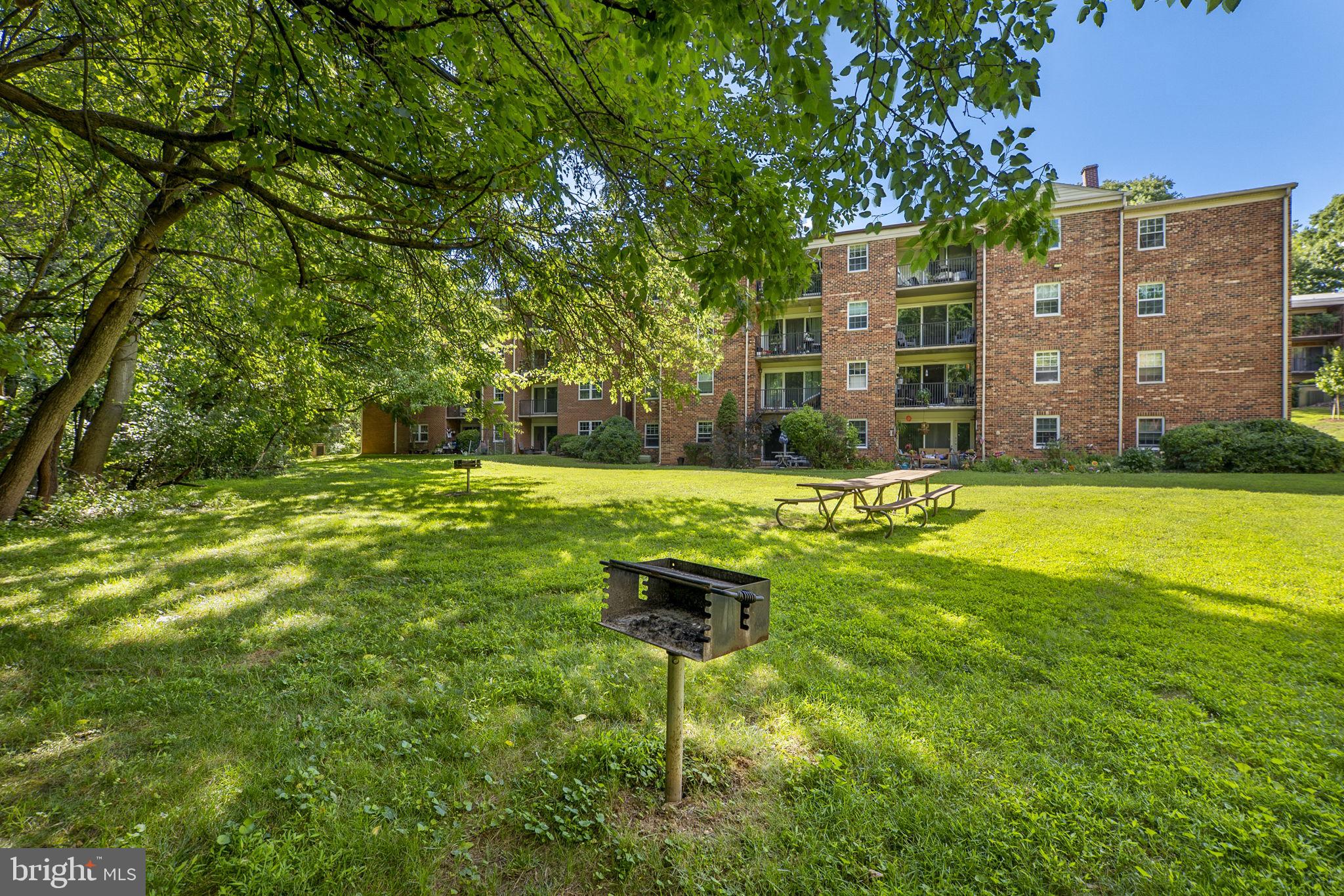 PLYMOUTH GARDENS - Residential