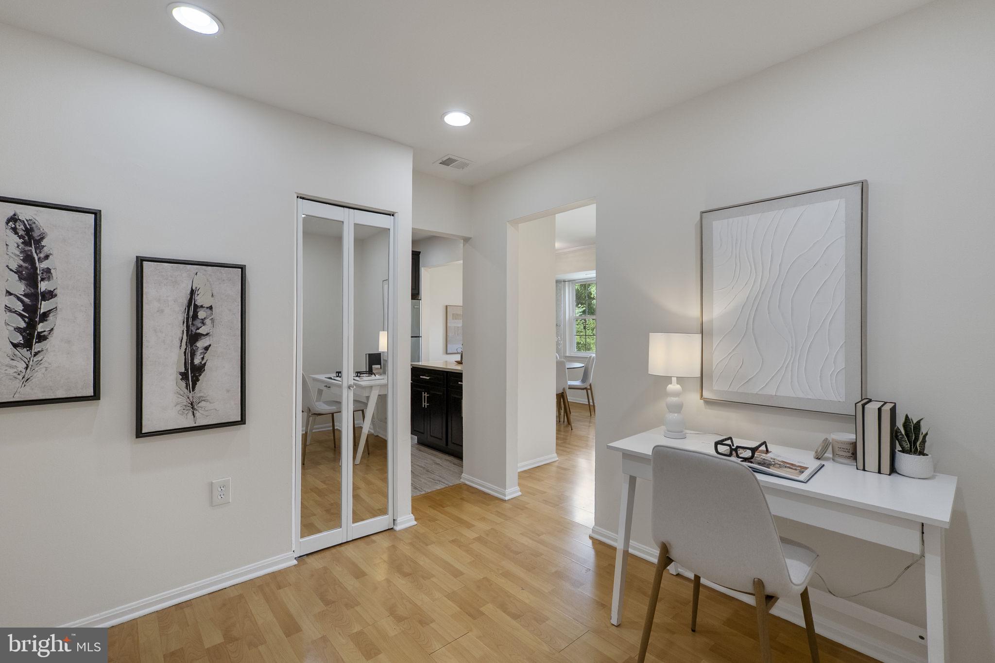 PLYMOUTH GARDENS - Residential