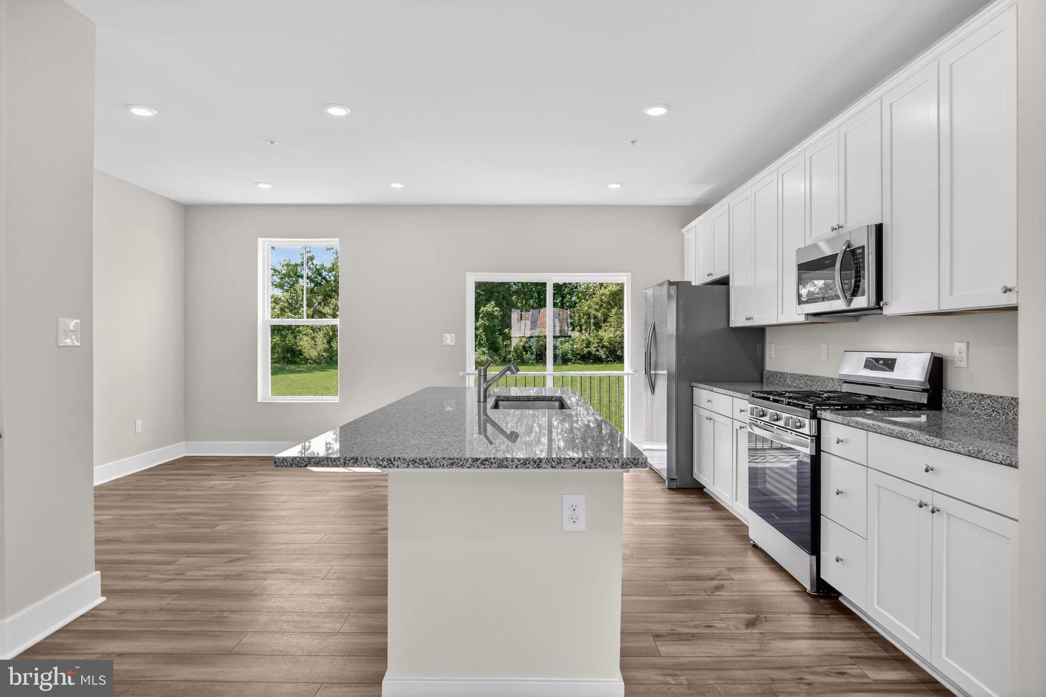 MAGNOLIA LANDING - Residential