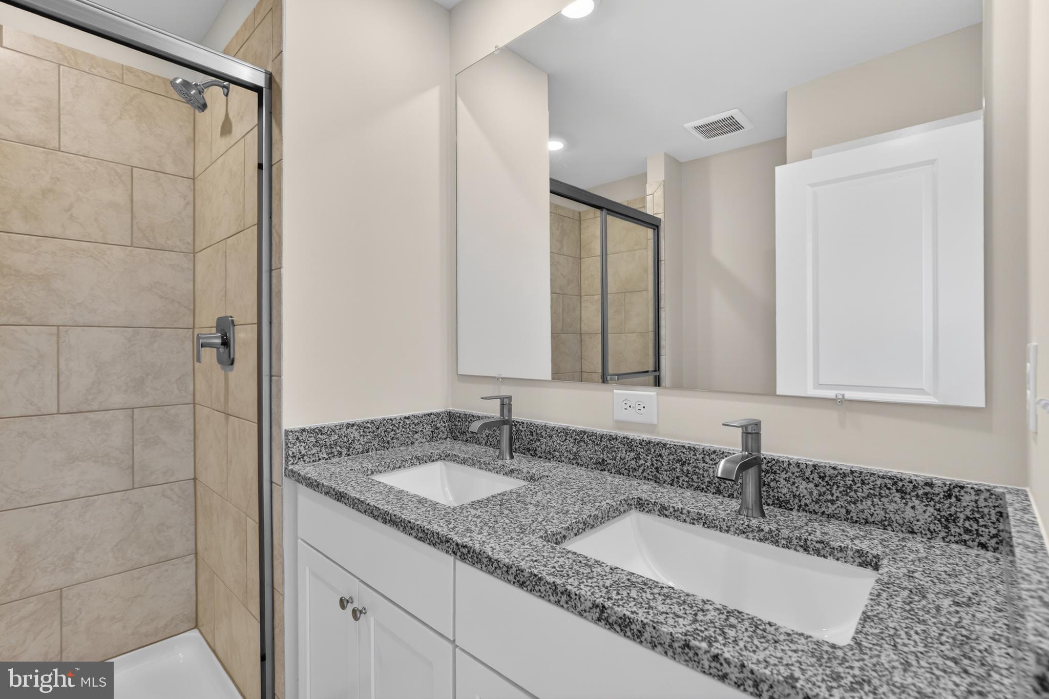 MAGNOLIA LANDING - Residential