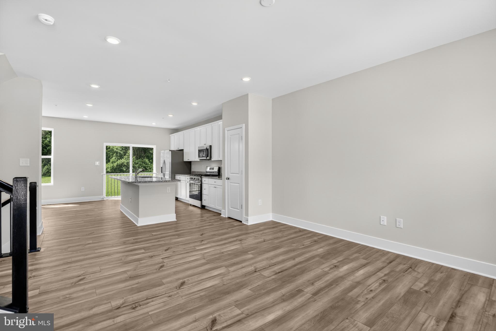 MAGNOLIA LANDING - Residential