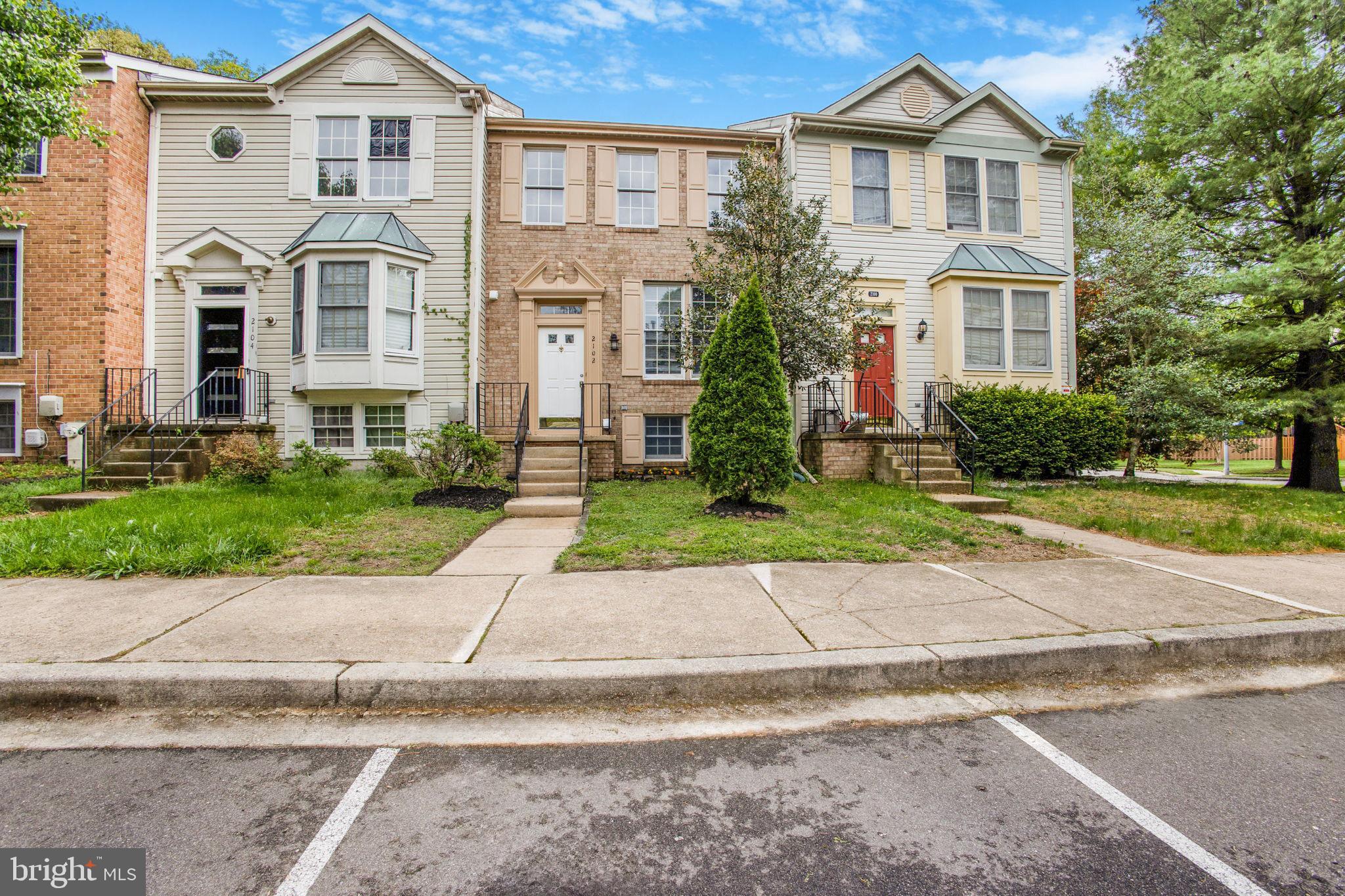 SEVEN OAKS - Residential