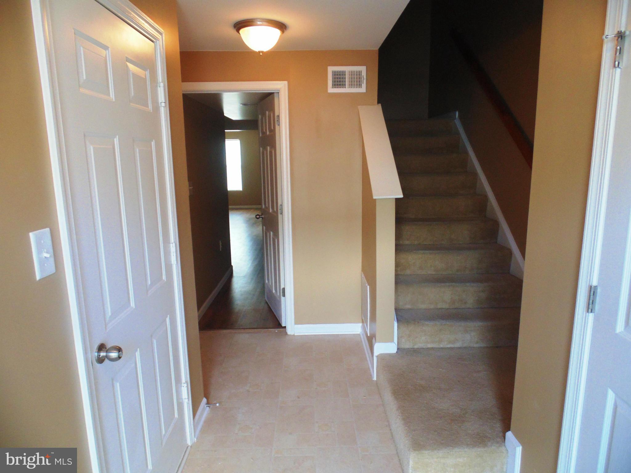 MANOR PARK - Residential Lease