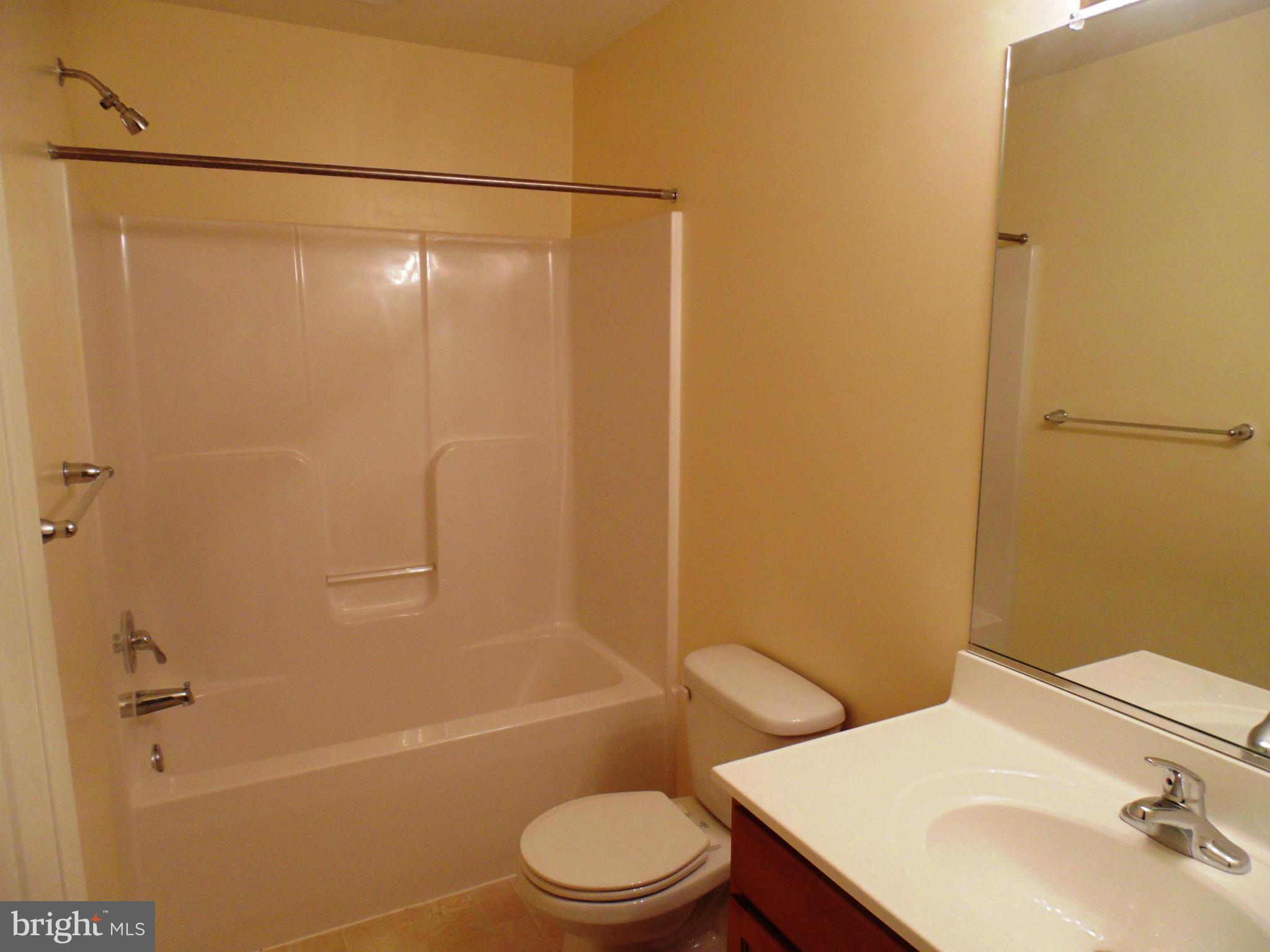 MANOR PARK - Residential Lease