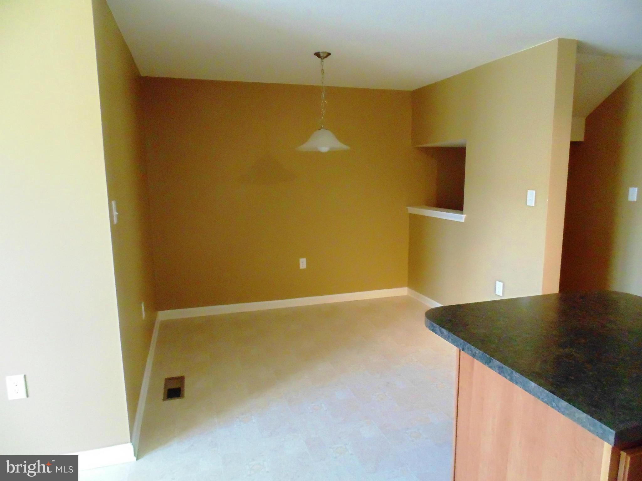 MANOR PARK - Residential Lease