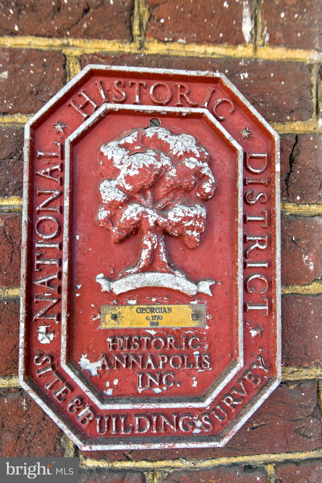 HISTORIC DISTRICT - Residential