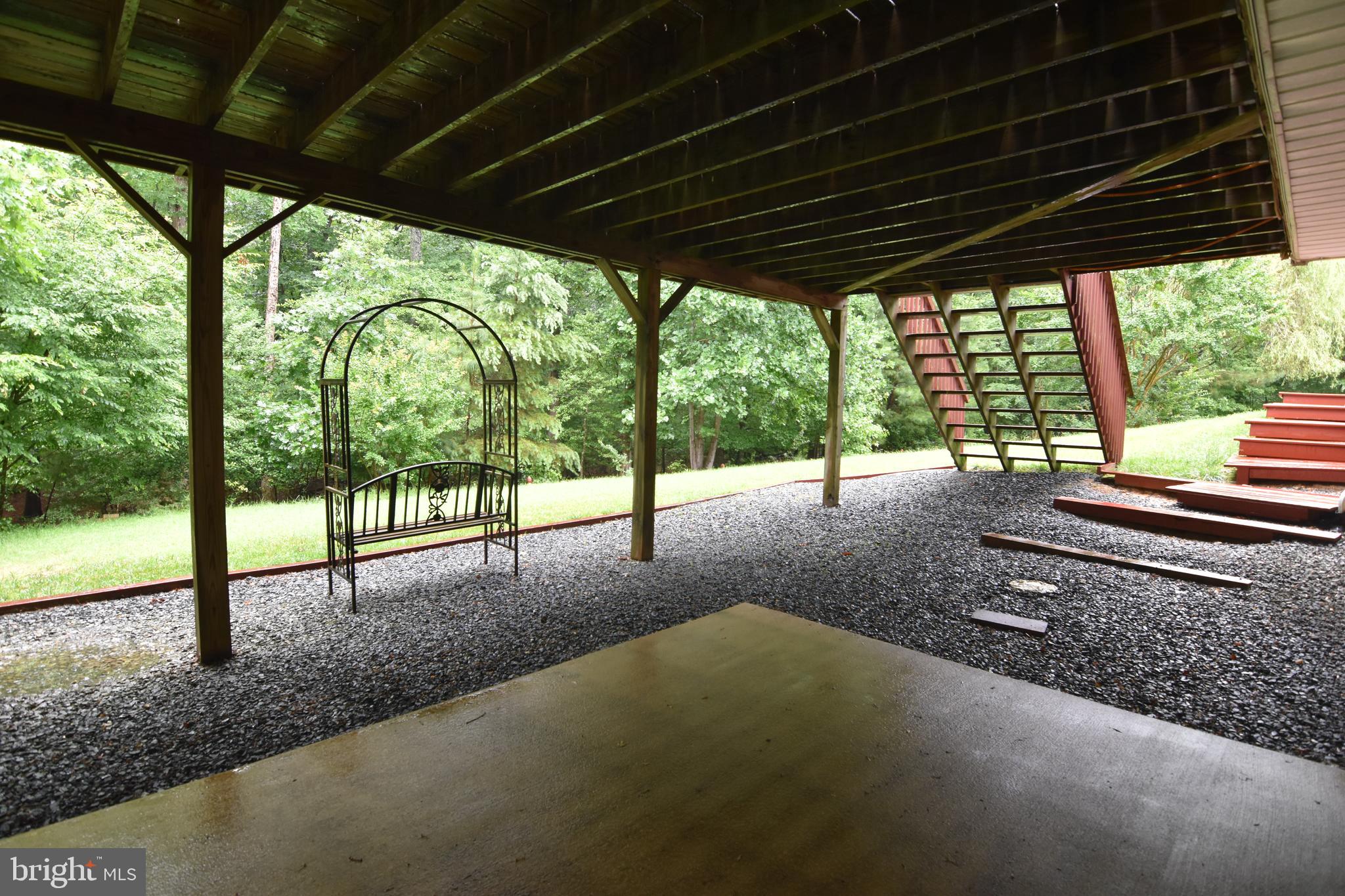 CHESTNUT HILLS - Residential