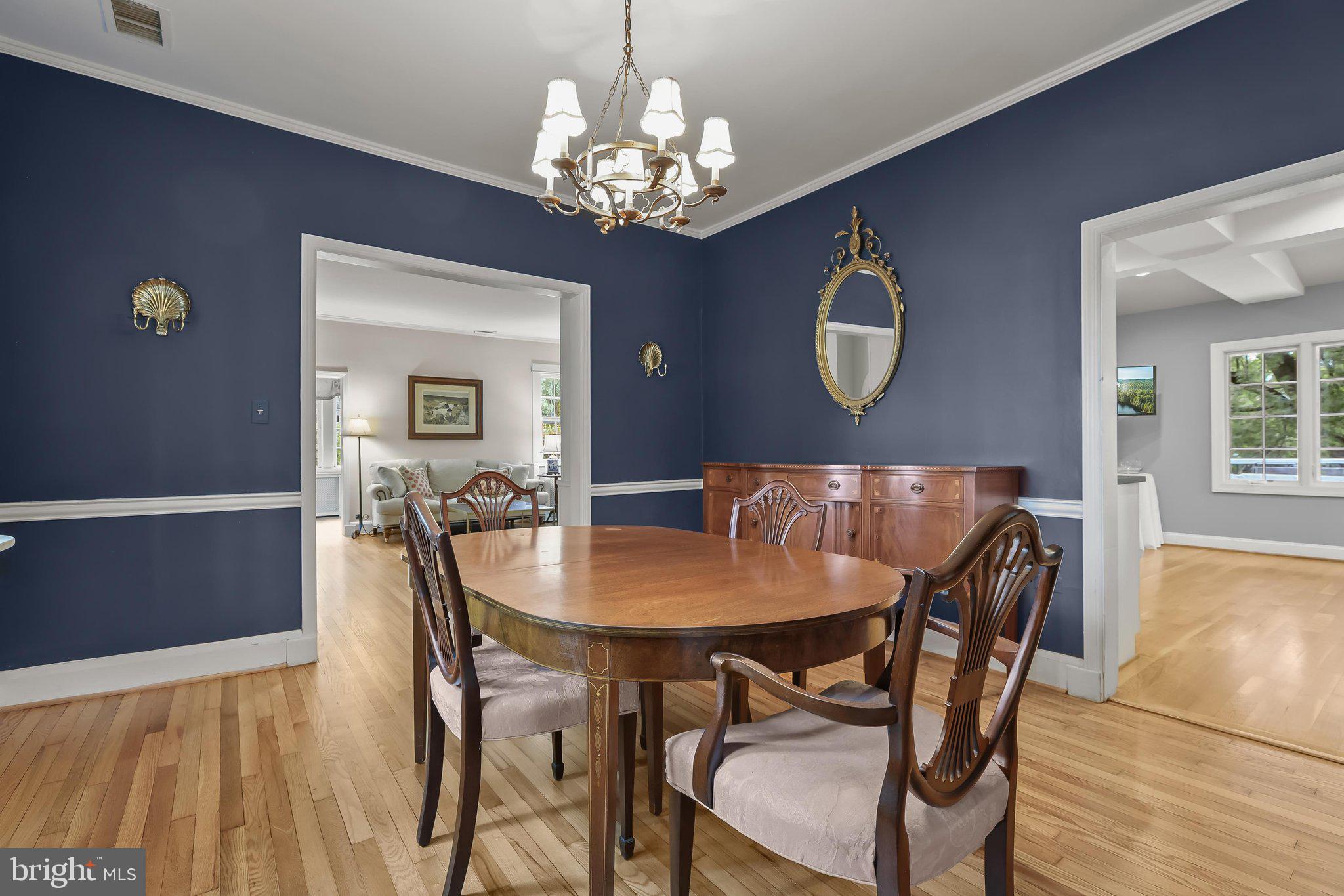 SOUTHLAND HILLS - Residential