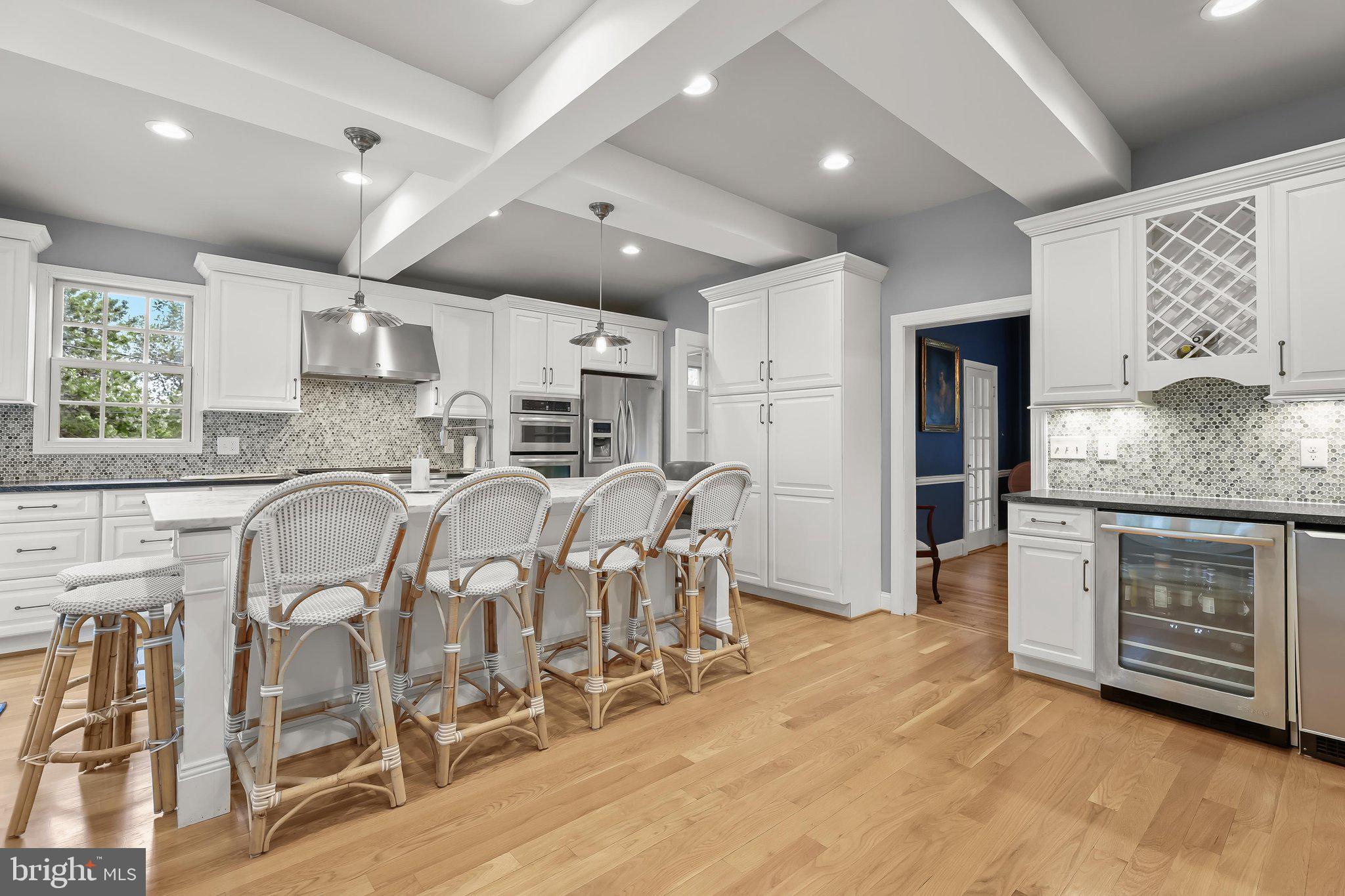 SOUTHLAND HILLS - Residential