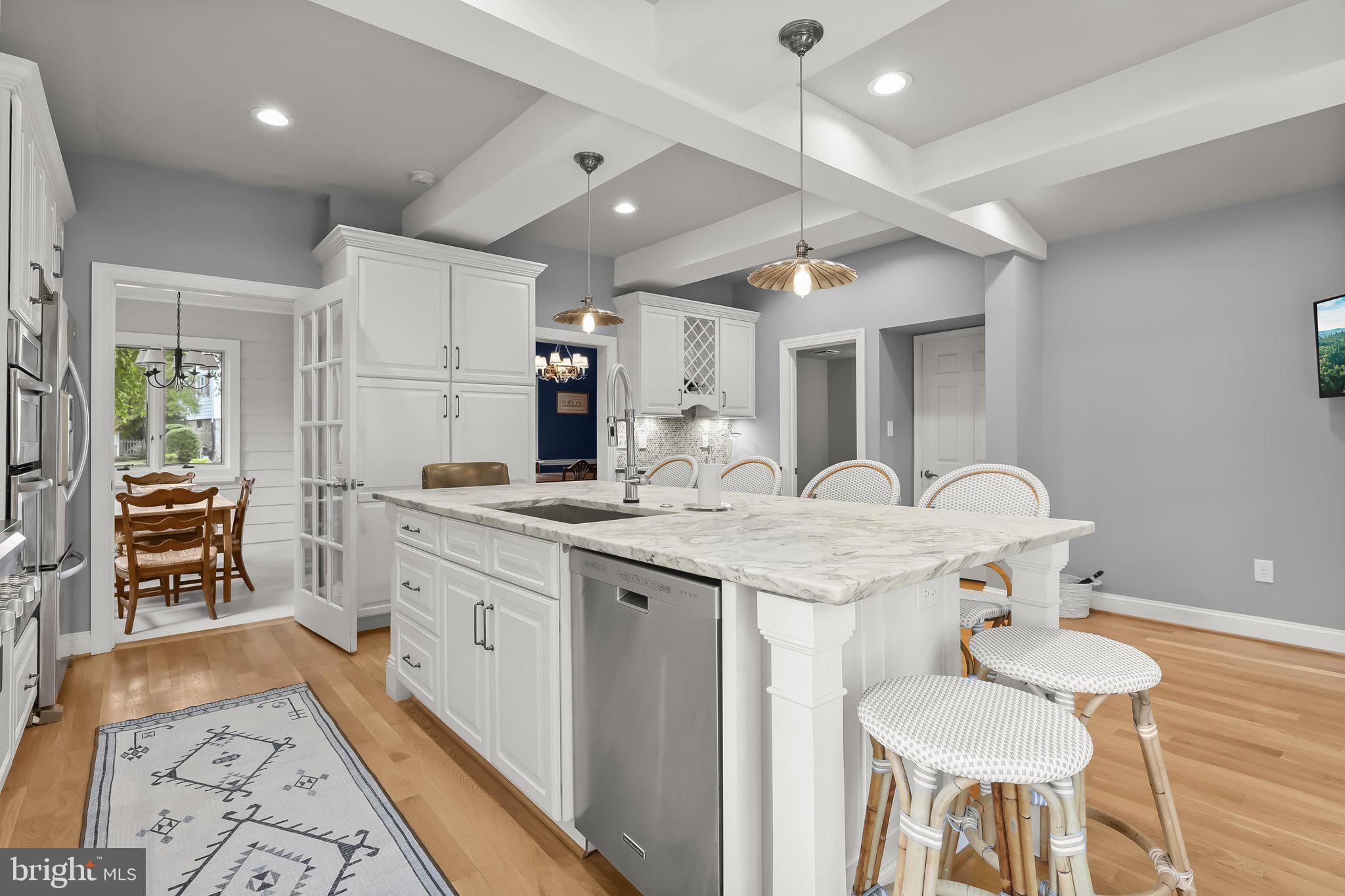 SOUTHLAND HILLS - Residential