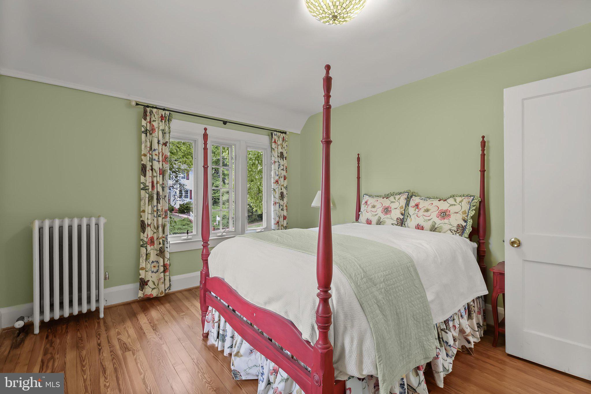SOUTHLAND HILLS - Residential