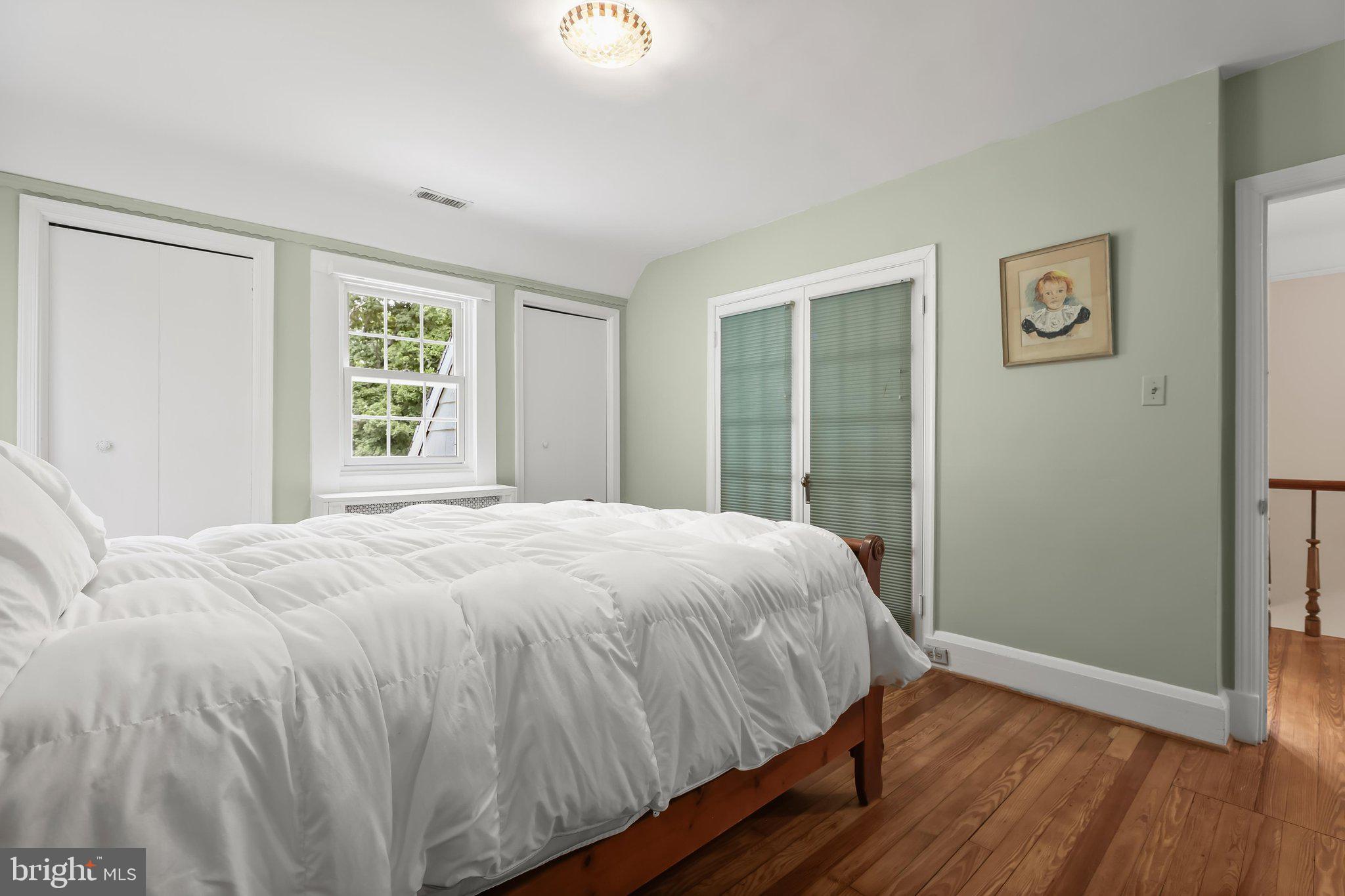 SOUTHLAND HILLS - Residential