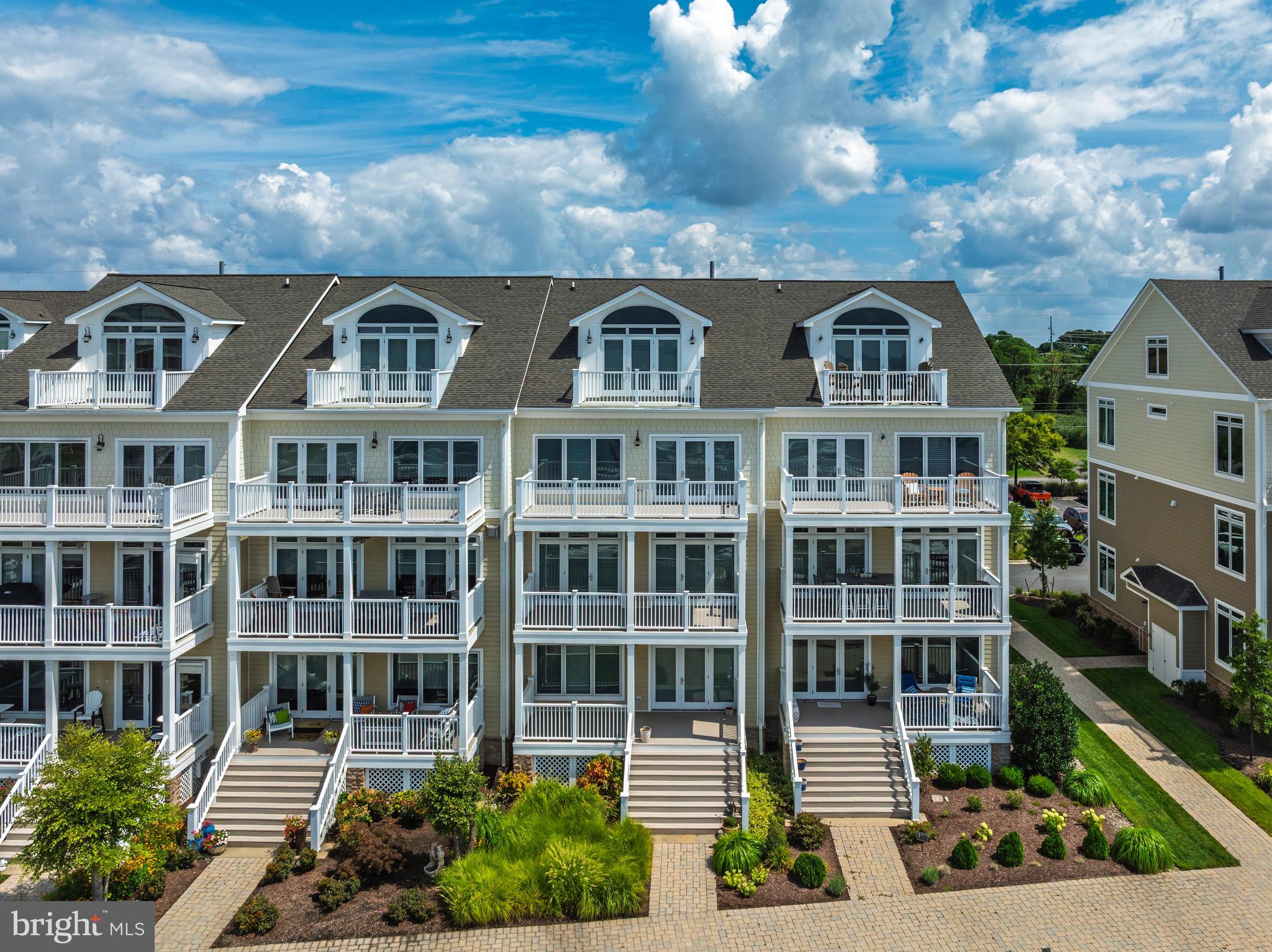 WELLS COVE - Residential