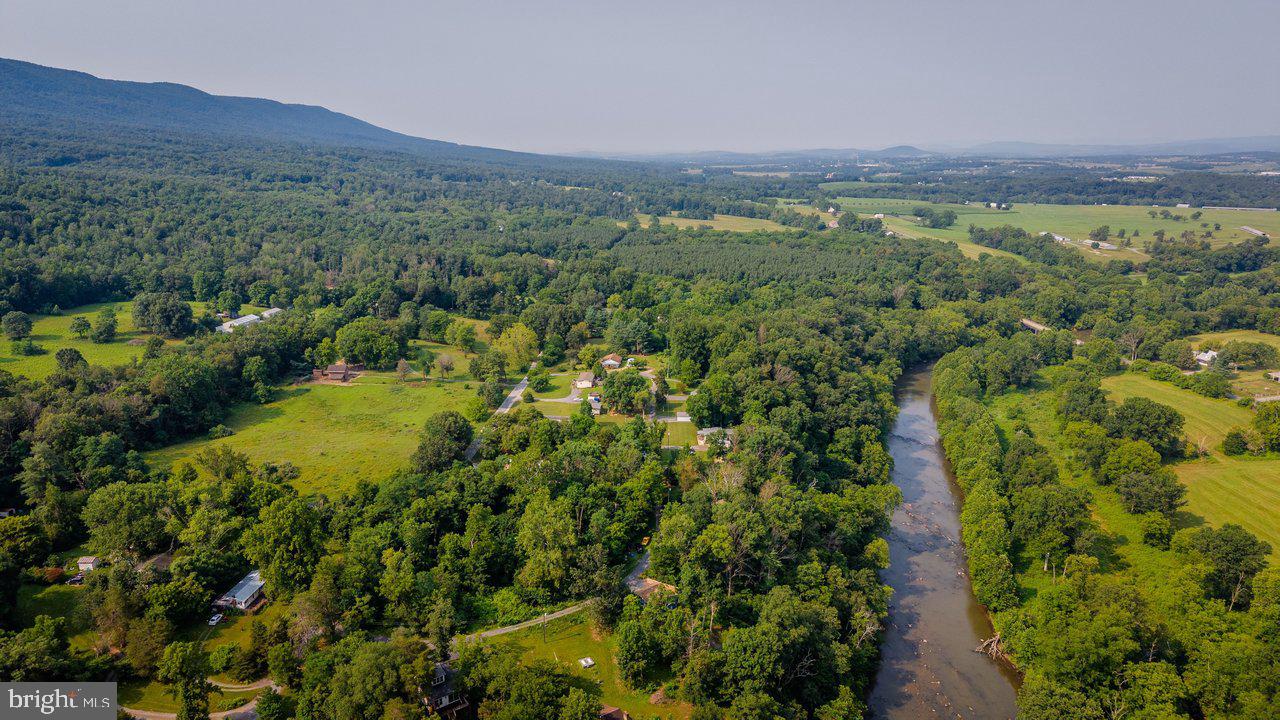 CAVE SPRINGS CAMP - Residential