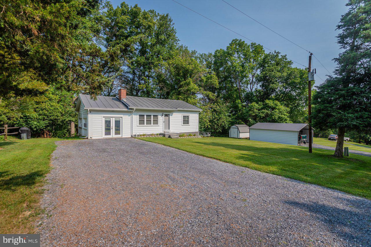 CAVE SPRINGS CAMP - Residential