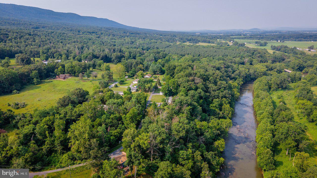CAVE SPRINGS CAMP - Residential