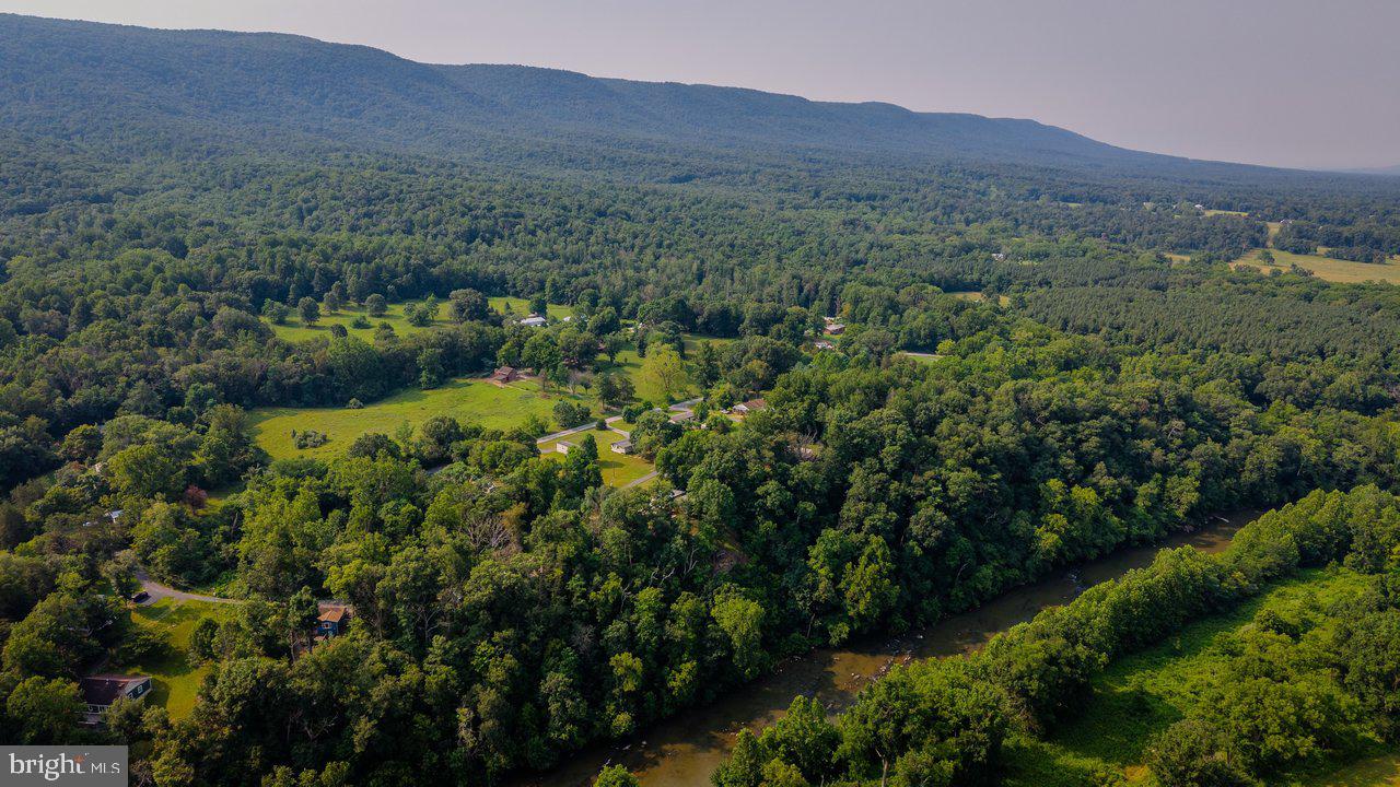 CAVE SPRINGS CAMP - Residential
