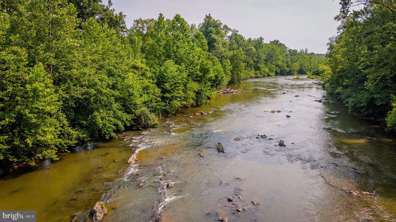 CAVE SPRINGS CAMP - Residential