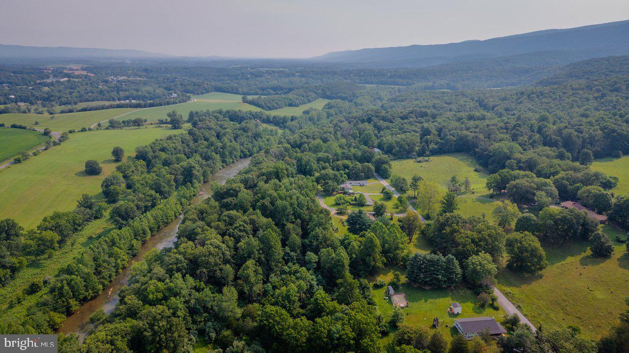 CAVE SPRINGS CAMP - Residential