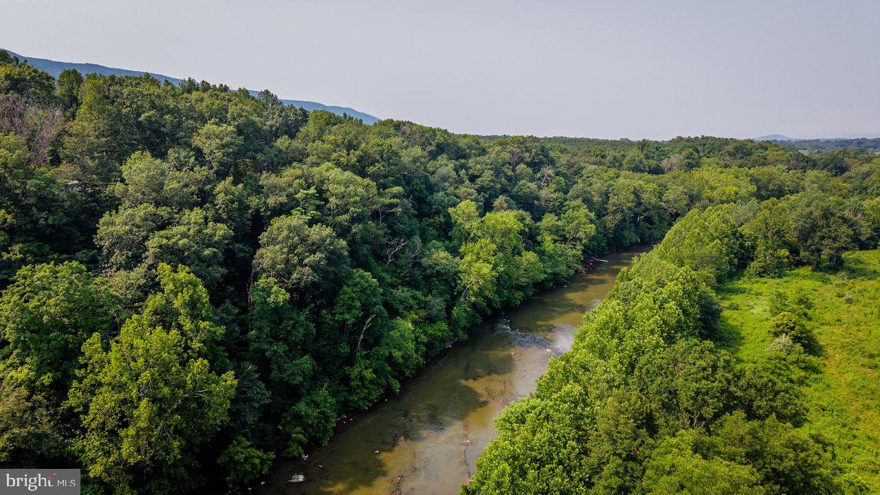 CAVE SPRINGS CAMP - Residential