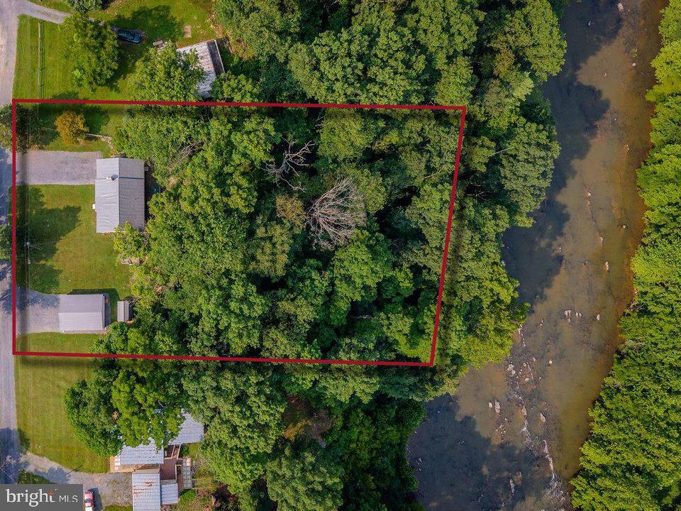 CAVE SPRINGS CAMP - Residential