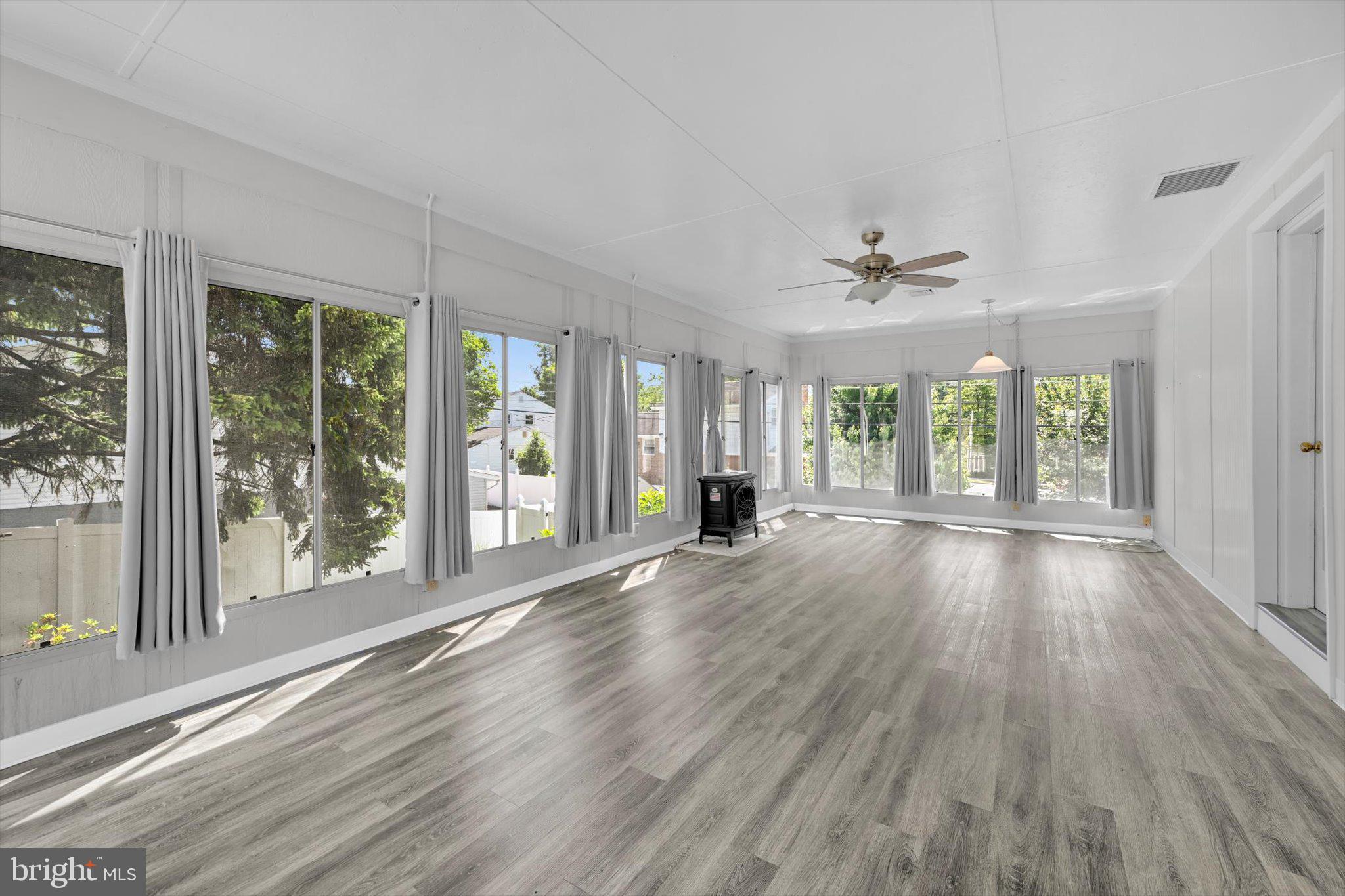 BEVERLY PARK - Residential