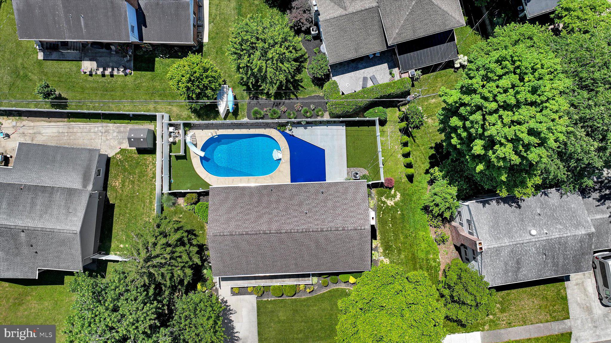 BEVERLY PARK - Residential