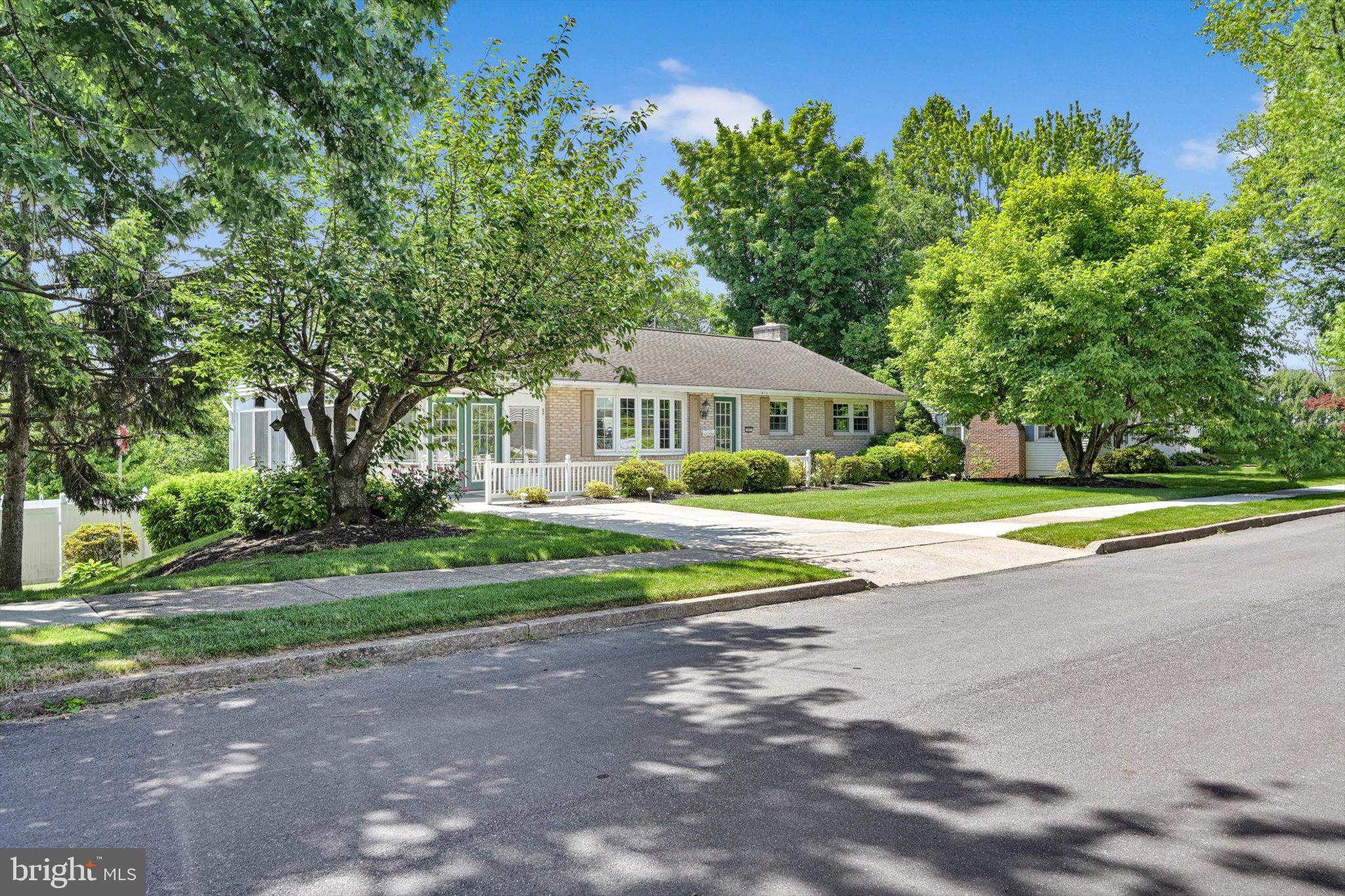 BEVERLY PARK - Residential