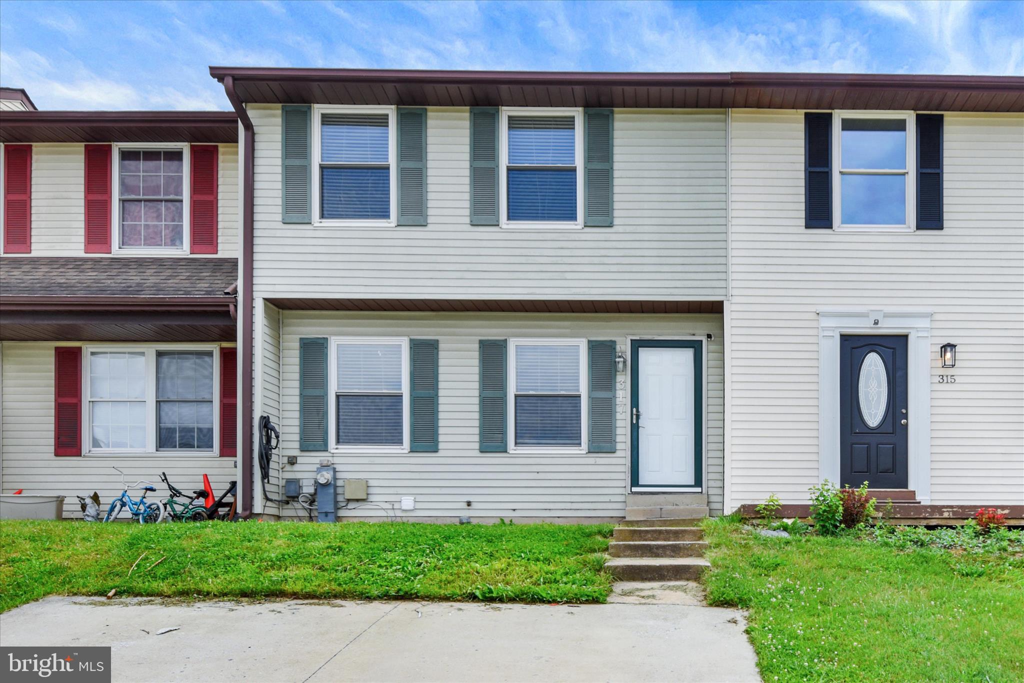 Welcome to one of the most affordable, updated Townhouses in Westminster. Featuring New Carpet and paint. New Kitchen flooring and counters. Updated Cabinets and appliances. The large living room has hard wood floors and custom niches for fun decorating. There are three bedrooms and two full baths on the upper level, including a nice primary, with attached bath.  The lower level is mostly finished and has a large laundry room with plenty of storage, and durable ceramic tile flooring. This could be a perfect playroom or family room. The Front yard has a small patio or sitting area. The rear yard has a deck with new railings. Make this your first home today.