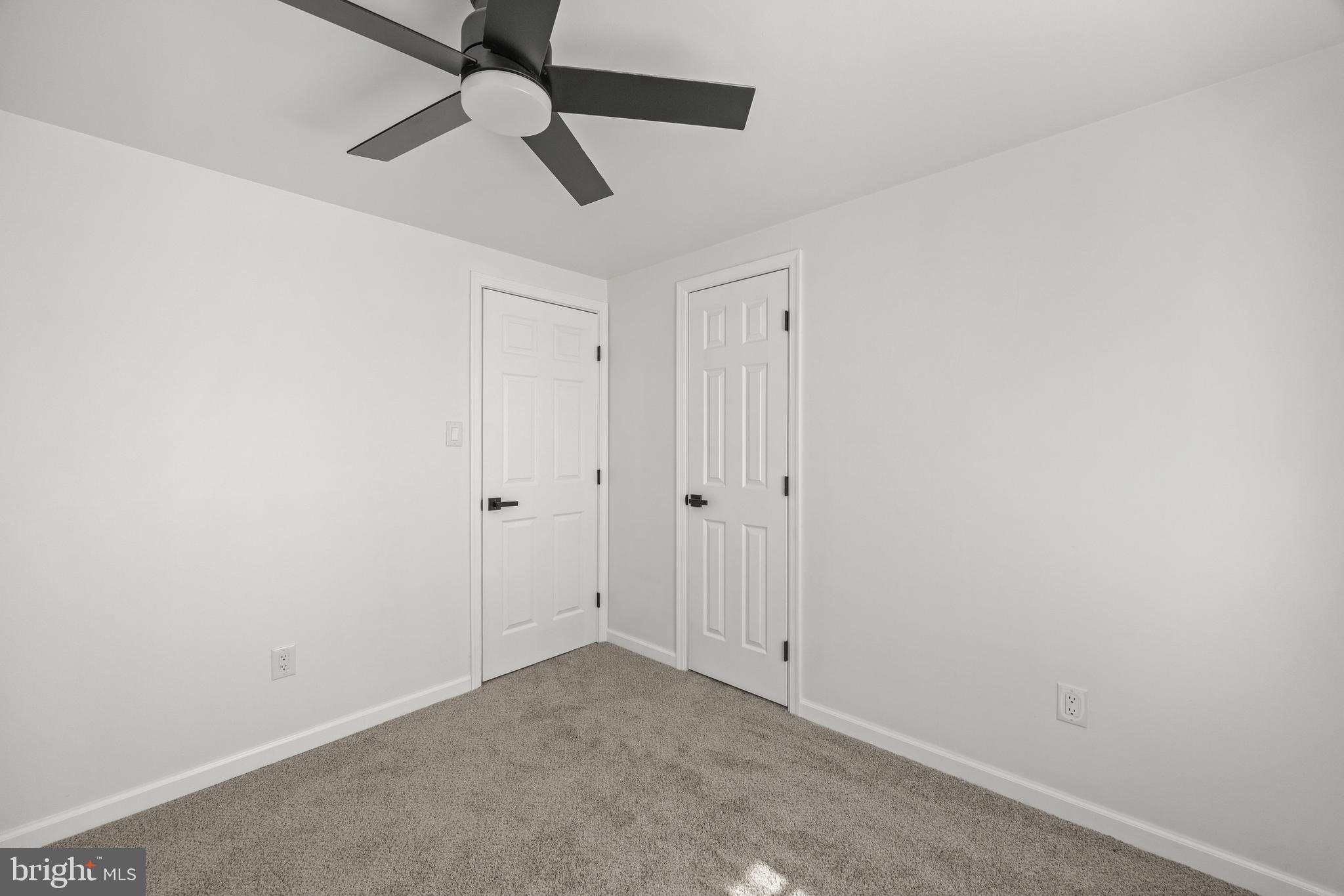 LANSDALE - Residential