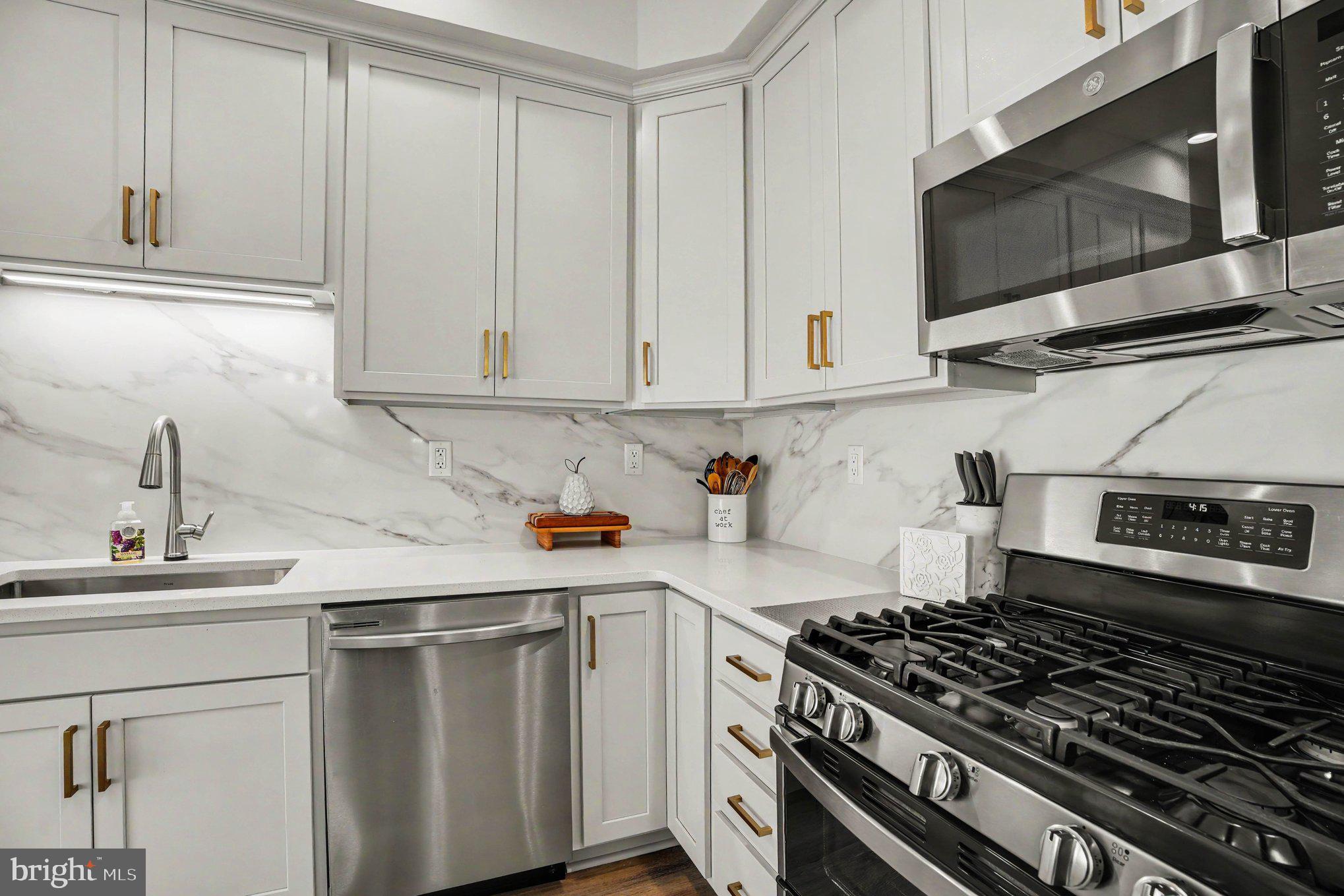 RESERVE AT PACKER PARK - Residential