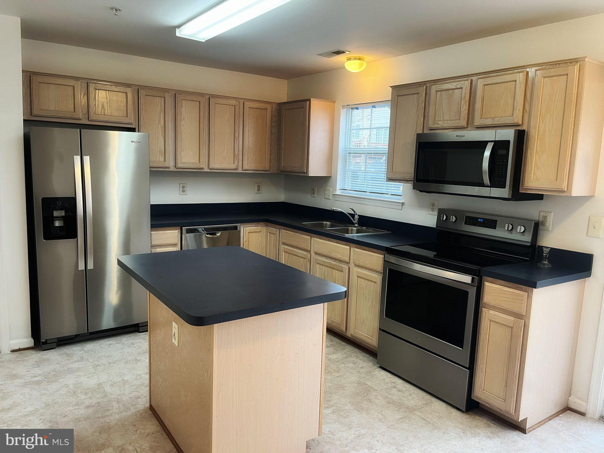 CORAL HILLS TOWN HOMES - Residential Lease