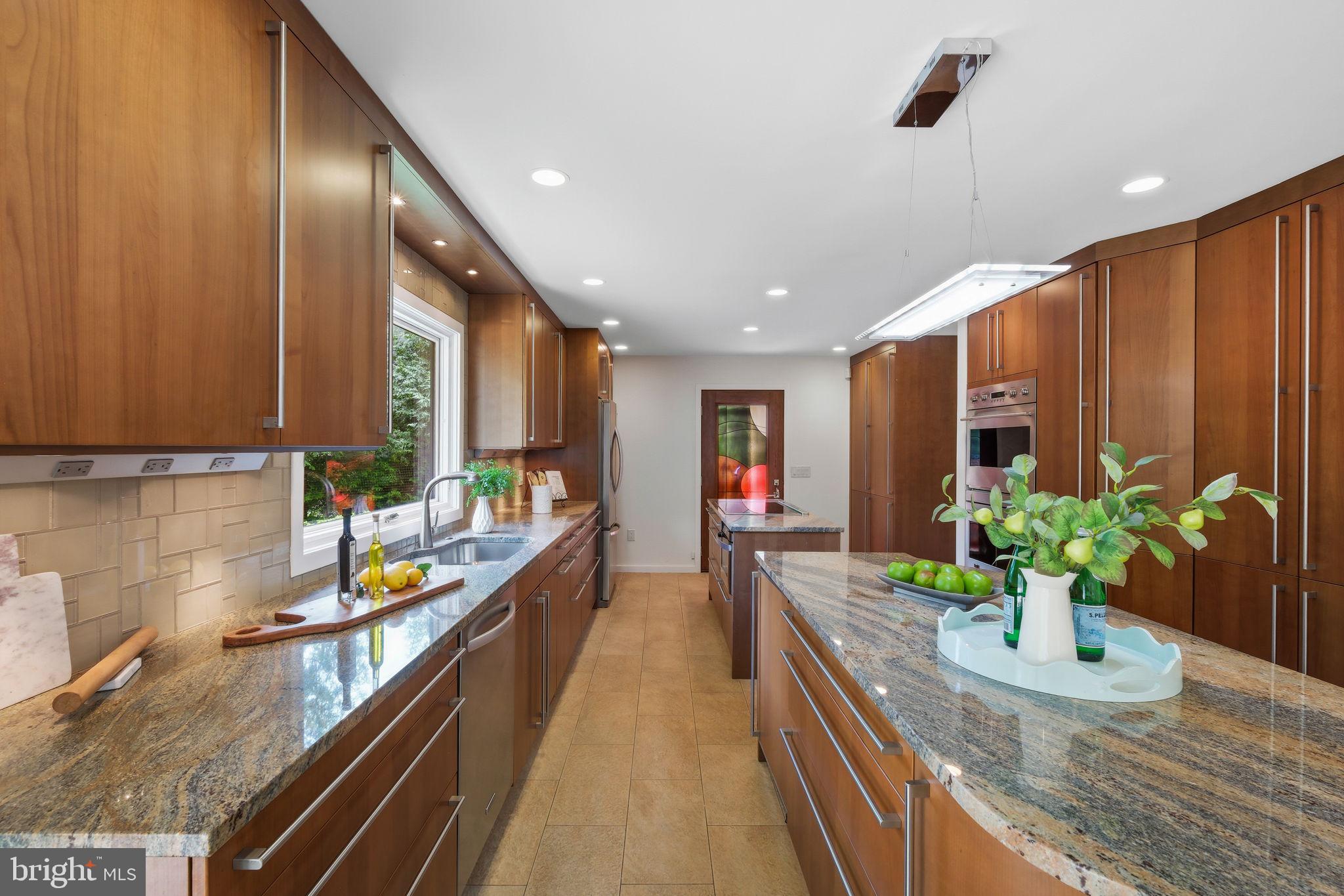 LAKE NORMANDY ESTATES - Residential