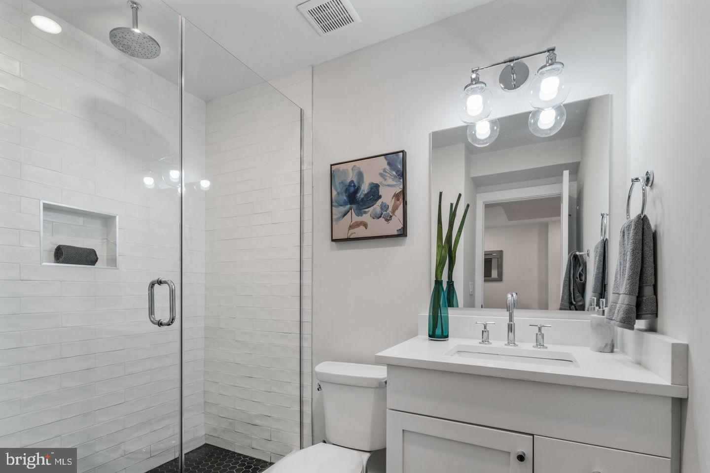 FAIRMOUNT - Residential