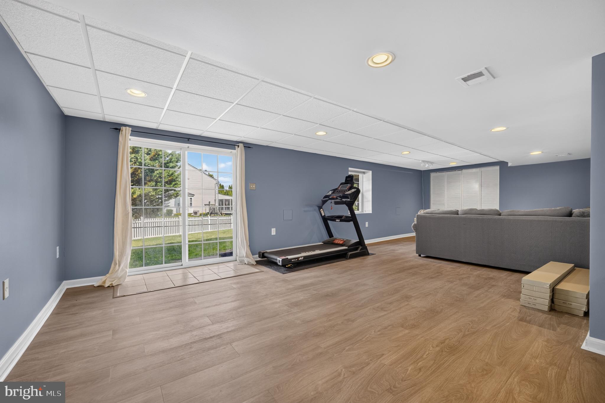 BRYNWOOD HILLS - Residential