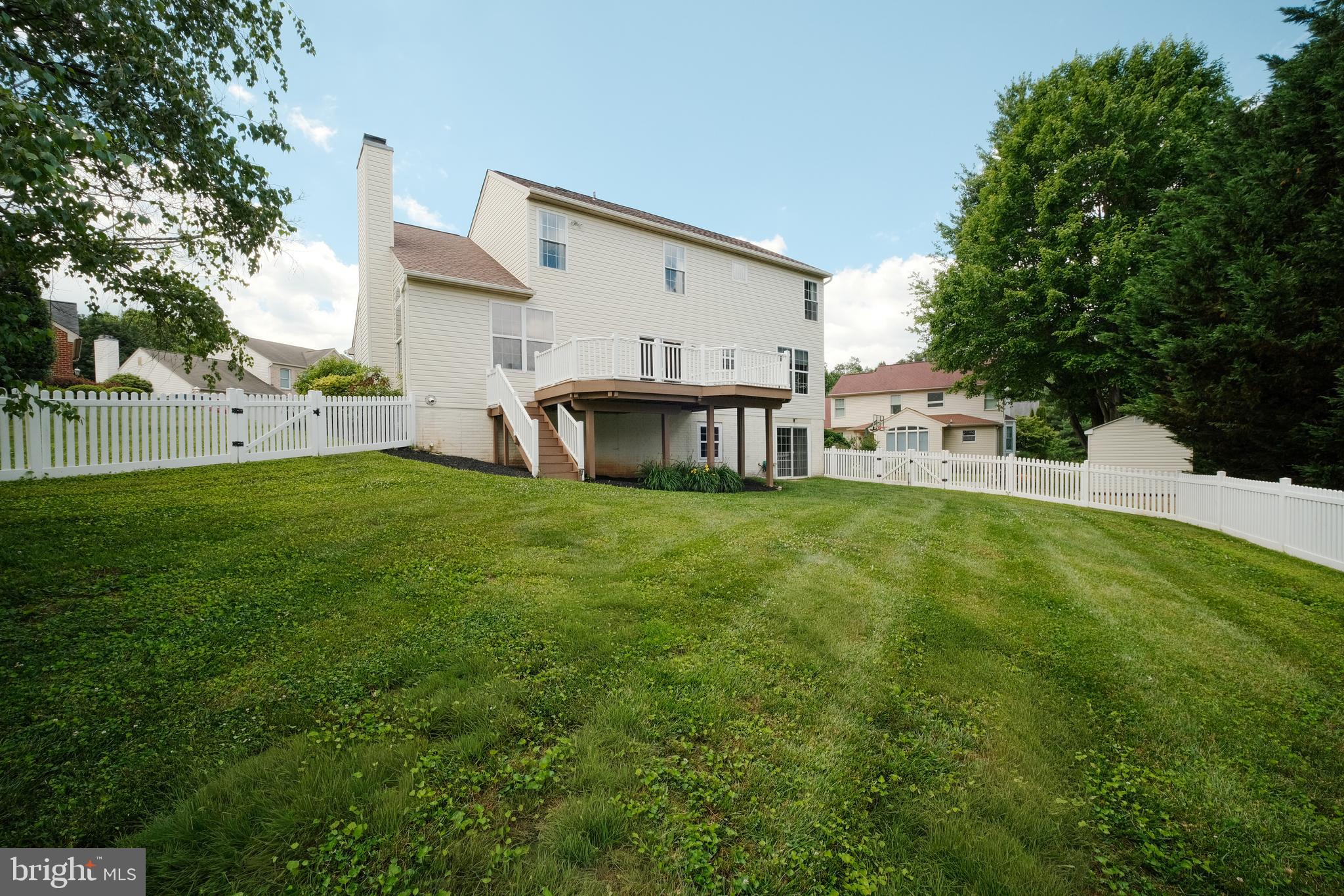 BRYNWOOD HILLS - Residential