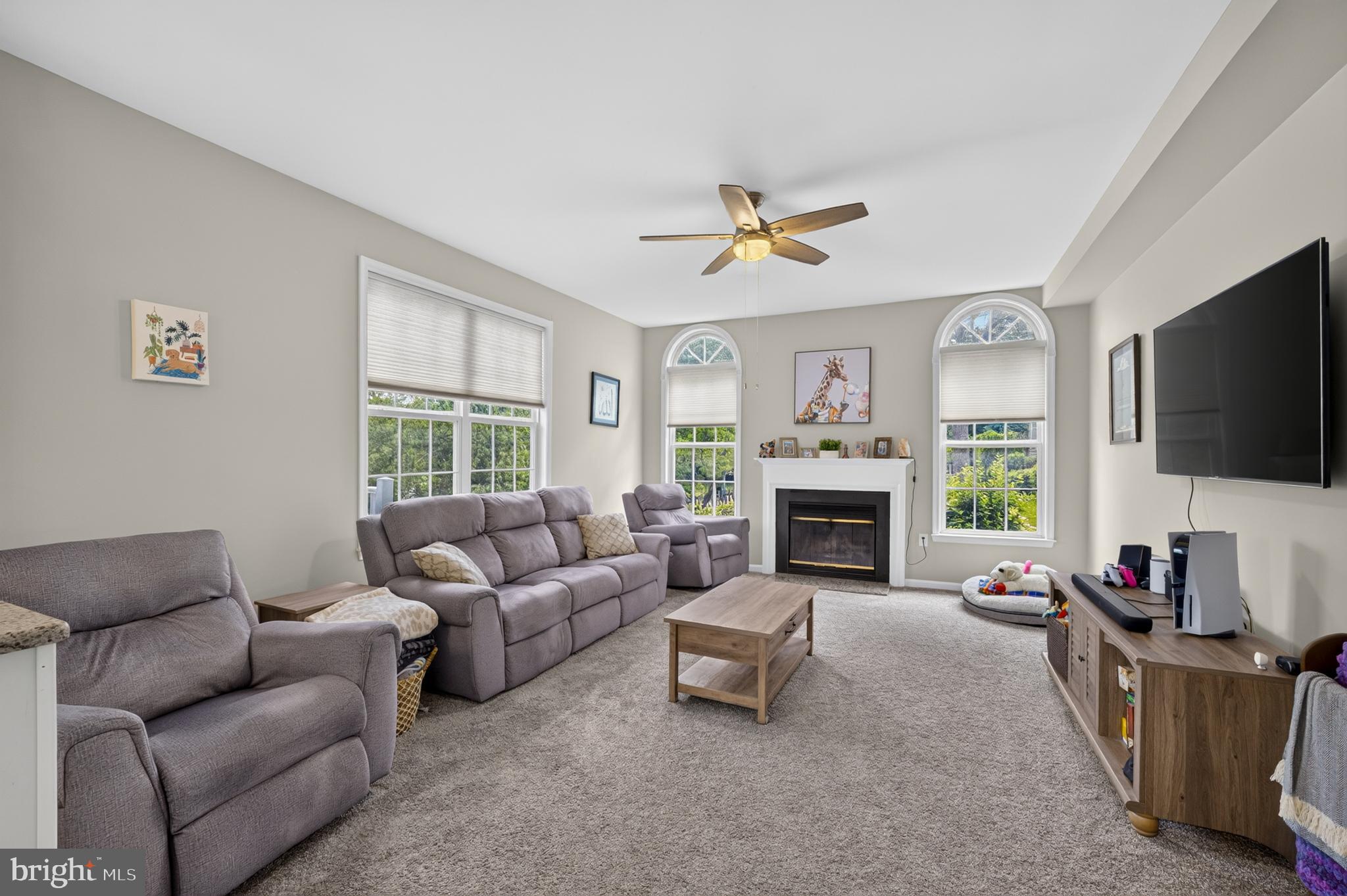 BRYNWOOD HILLS - Residential