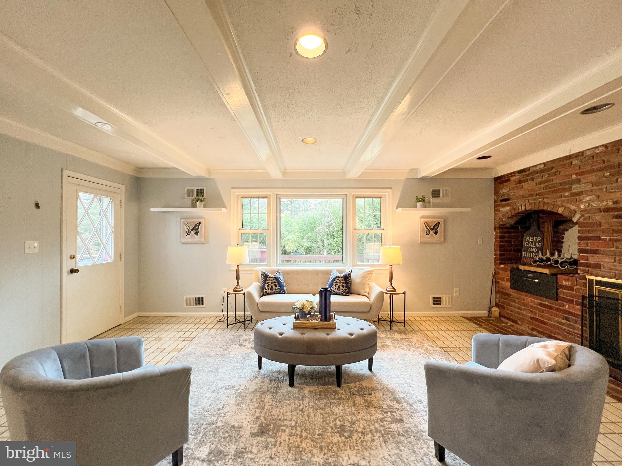 LAYHILL VILLAGE - Residential