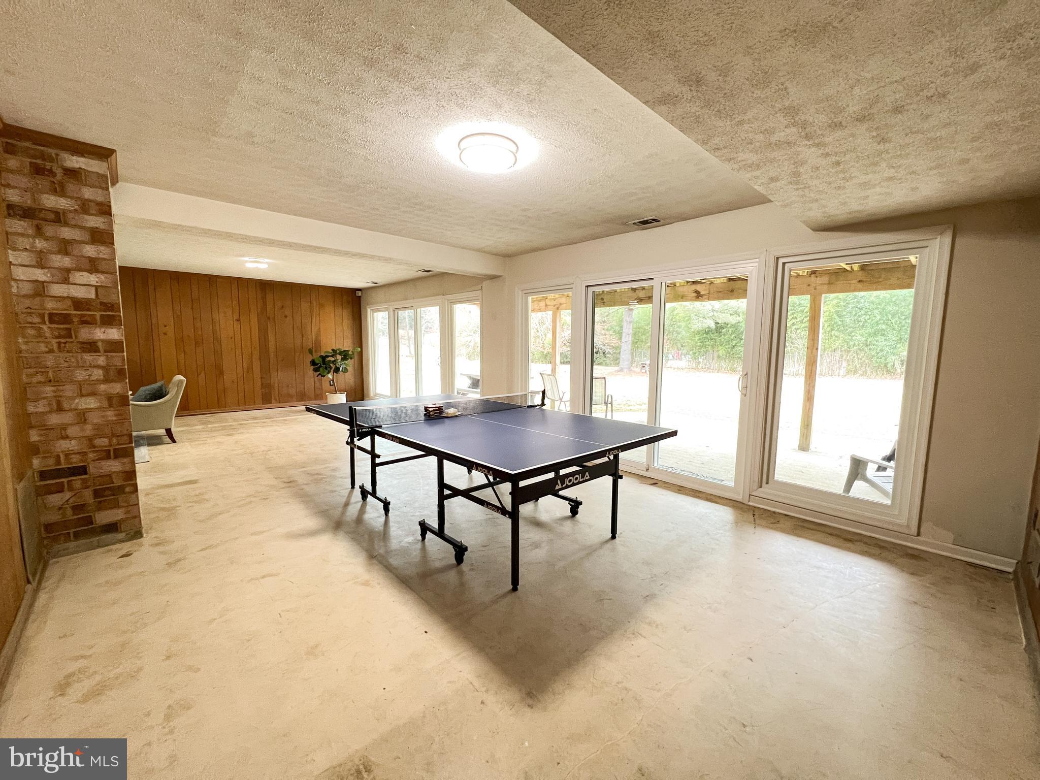 LAYHILL VILLAGE - Residential