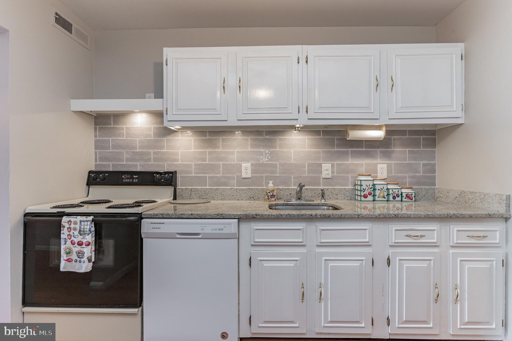 PARK TERRACE COND - Residential
