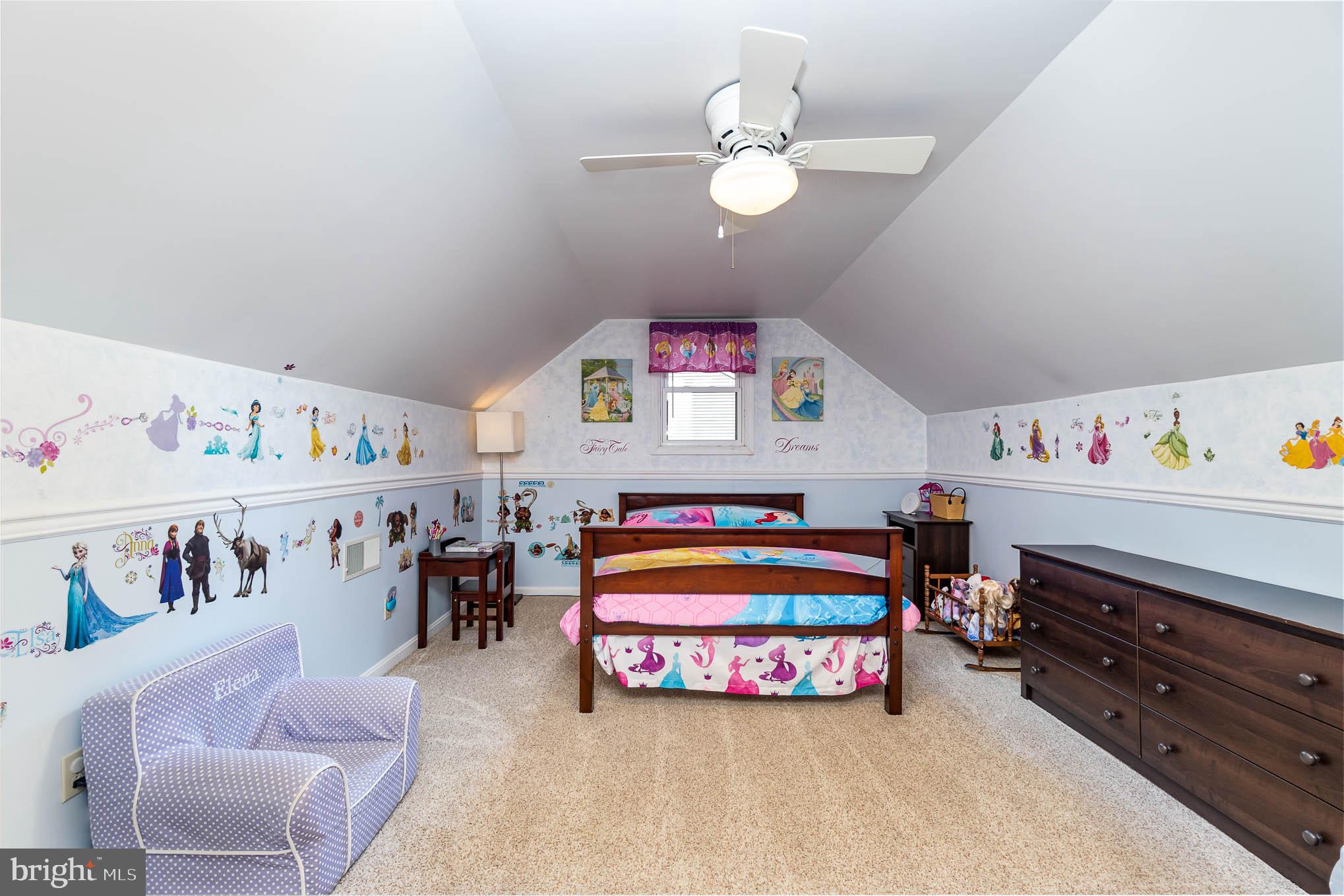 WINDOLPH LANDING - Residential