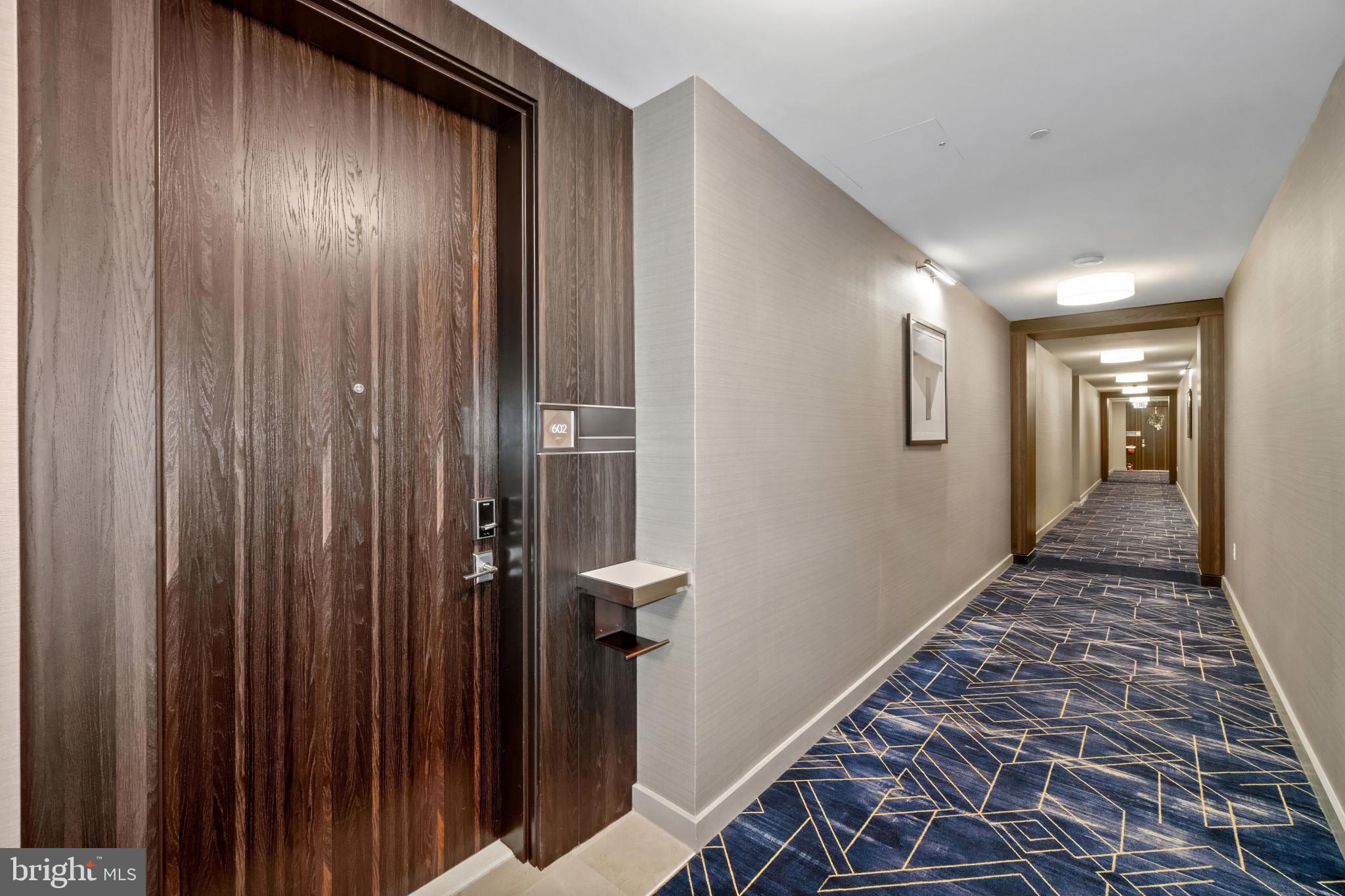 HARBOR EAST - Residential