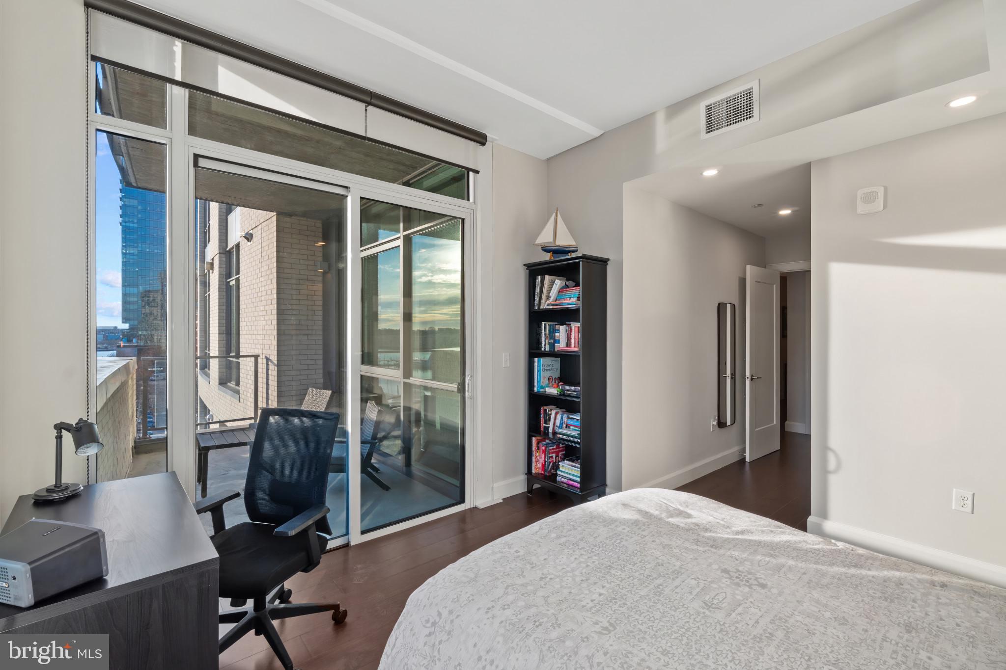 HARBOR EAST - Residential