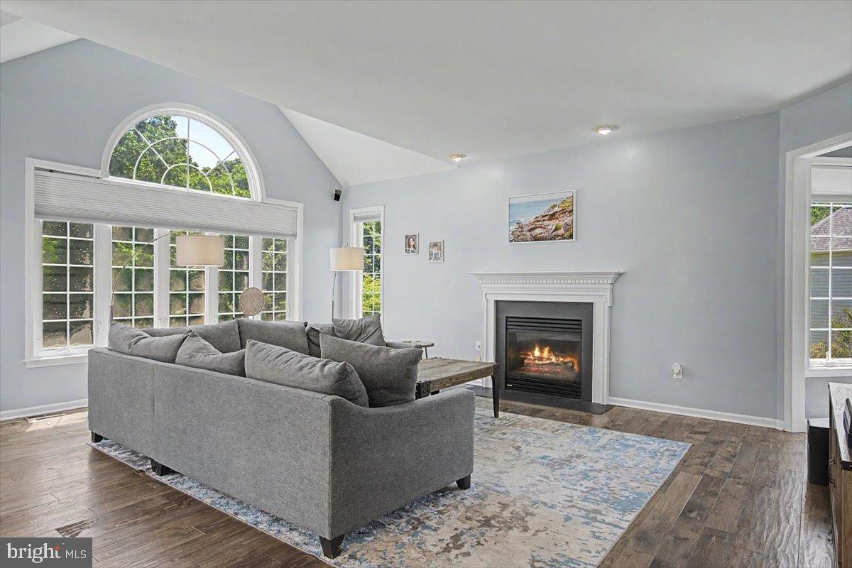 MEADOWCROFT - Residential