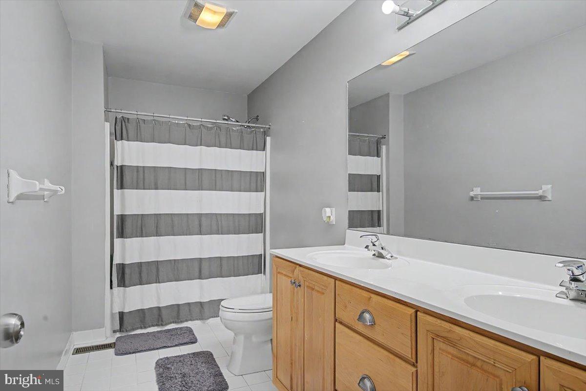 MEADOWCROFT - Residential