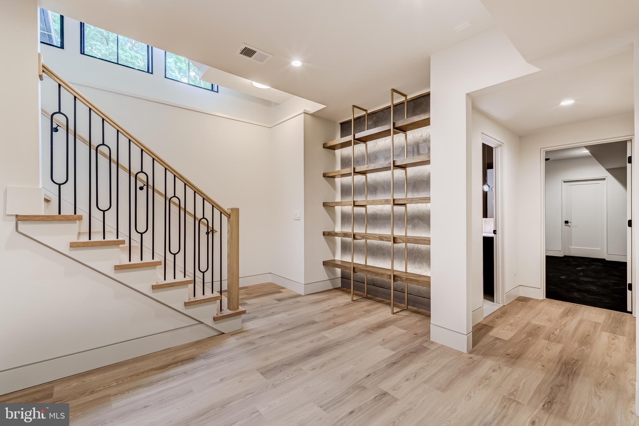 POTOMAC HILLS - Residential