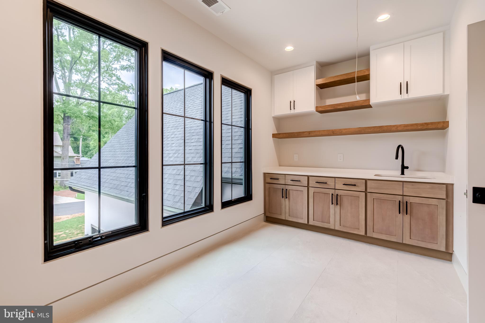 POTOMAC HILLS - Residential